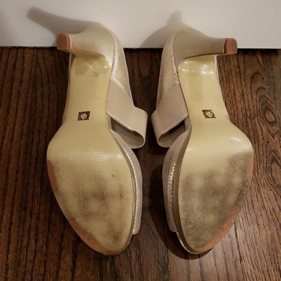 Anne Klein Heels - Picture 3 of 4